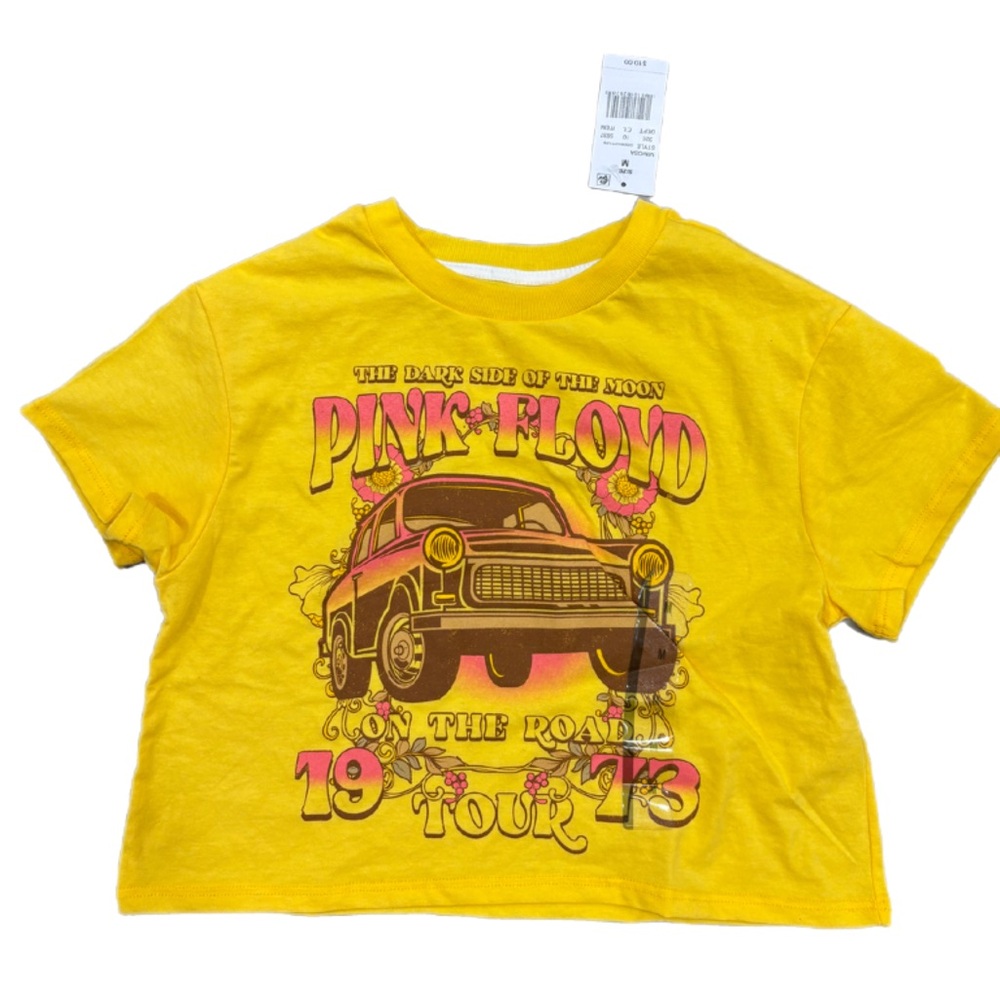 🌺 Girls Medium Pink Floyd Shirt